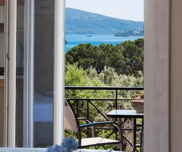 Πανδοχείο Spiros Sea View Νυδρί