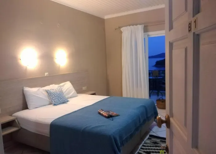 Πανδοχείο Spiros Sea View Νυδρί